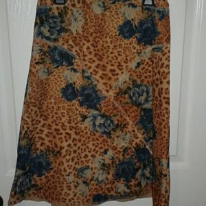 EUC Girls skirt